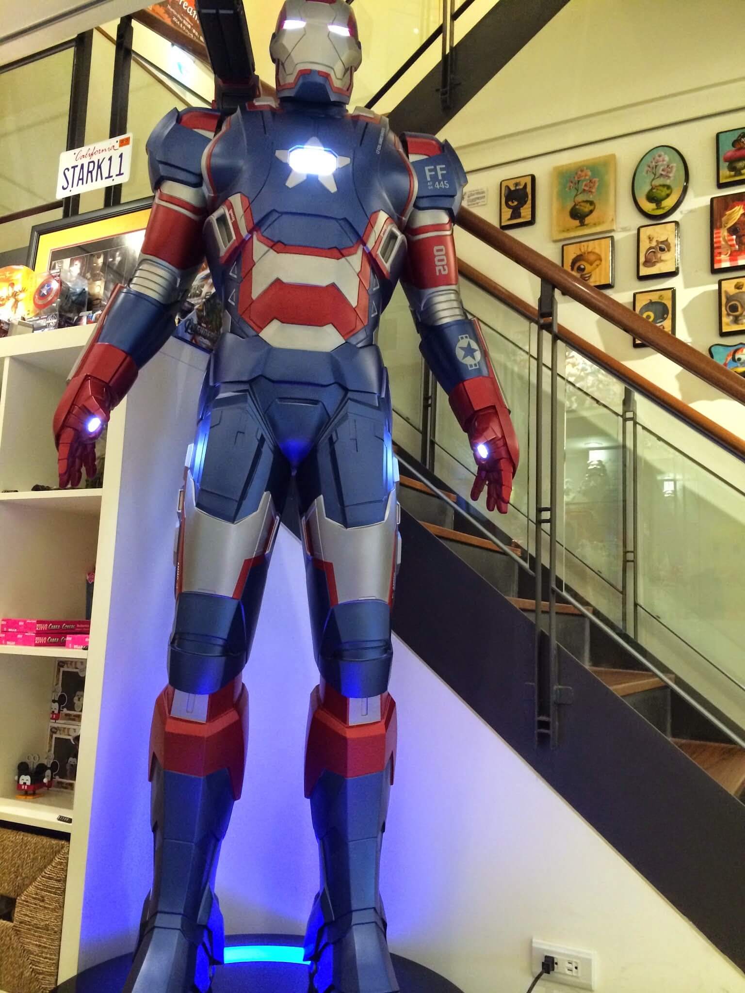 Wrong Gallery Taipei 靠邊走藝術空間